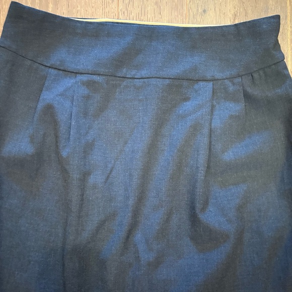 The Limited Mini Pencil Skirt Navy W 15” L 18” - Picture 4 of 9